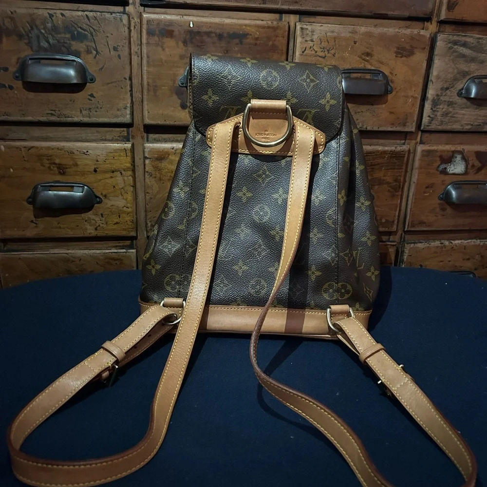 Louis Vuitton Backpack - Picture 9 of 10